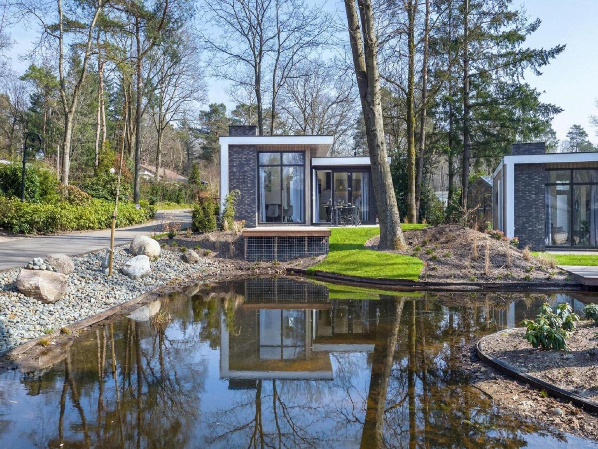 Modern House With Dishwasher In A Nature Reserve 헨덜루 외부 사진
