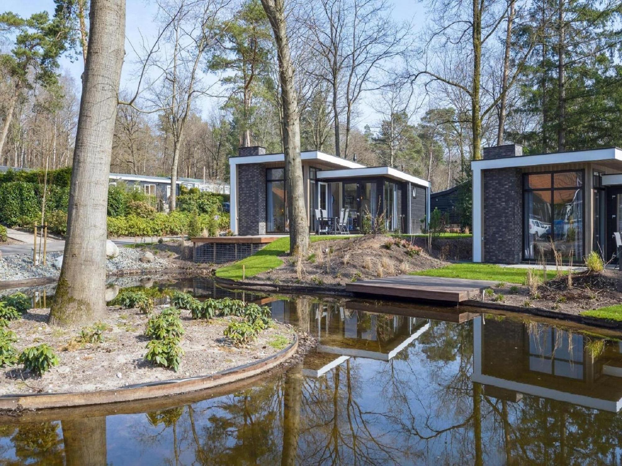 Modern House With Dishwasher In A Nature Reserve 헨덜루 외부 사진